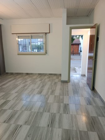 ALQUILER 12 MESES OFICINA
