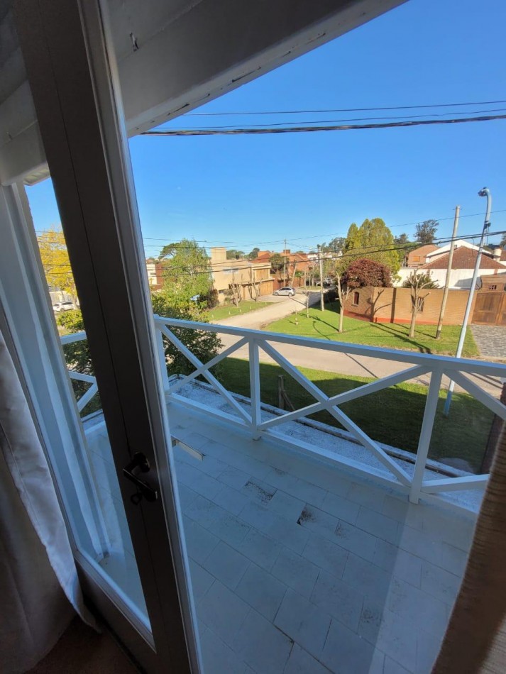 VENTA DE CASA + DEPTO. CON ACCESO INDEPENDIENTE