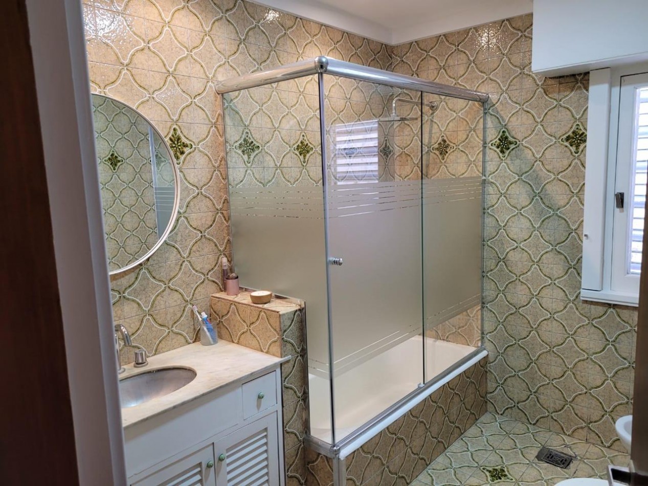 VENTA DE CASA + DEPTO. CON ACCESO INDEPENDIENTE