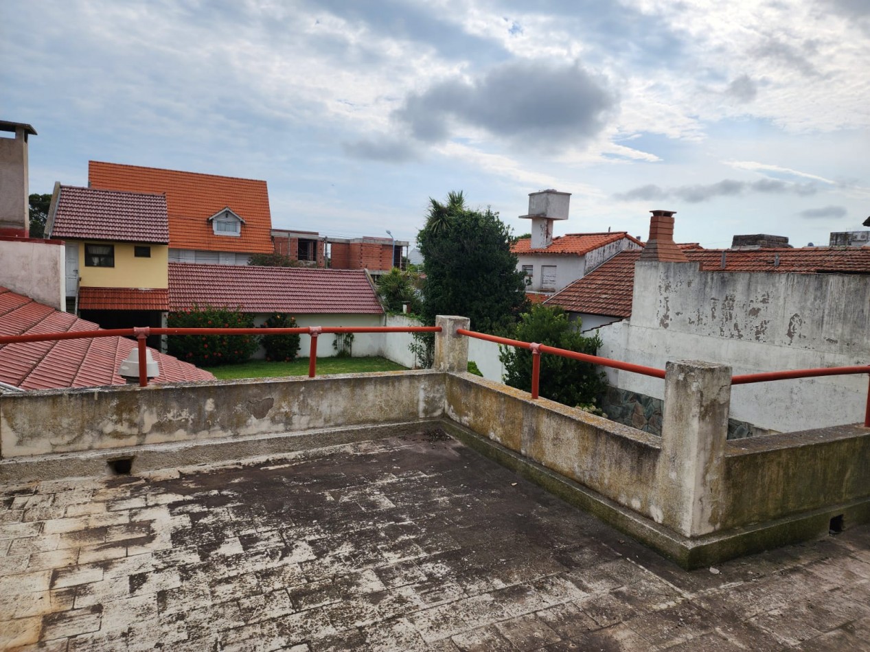 CASA RECICLADA PUNTA MOGOTES