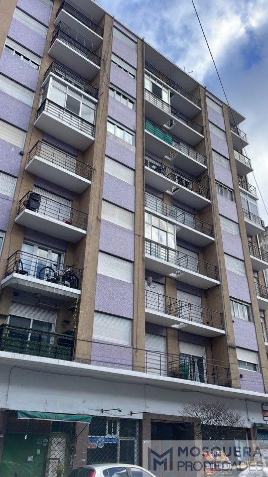 DEPARTAMENTO 1 AMBIENTE ZONA PLAZA COLON