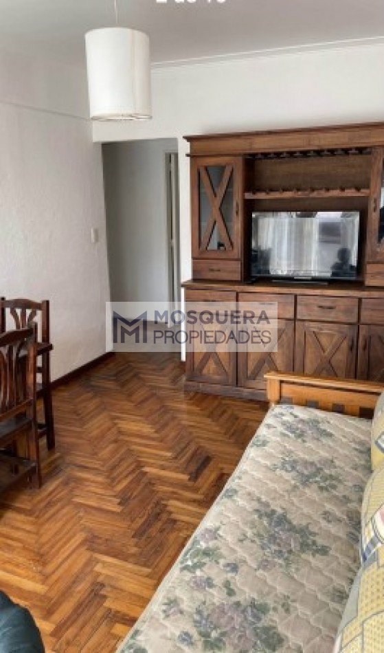 VENTA DEPARTAMENTO 2 AMBIENTES A LA CALLE CON BALCON