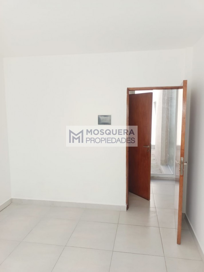 ALQUILER CASA USO PROFESIONAL O VIVIENDA FAMILIAR