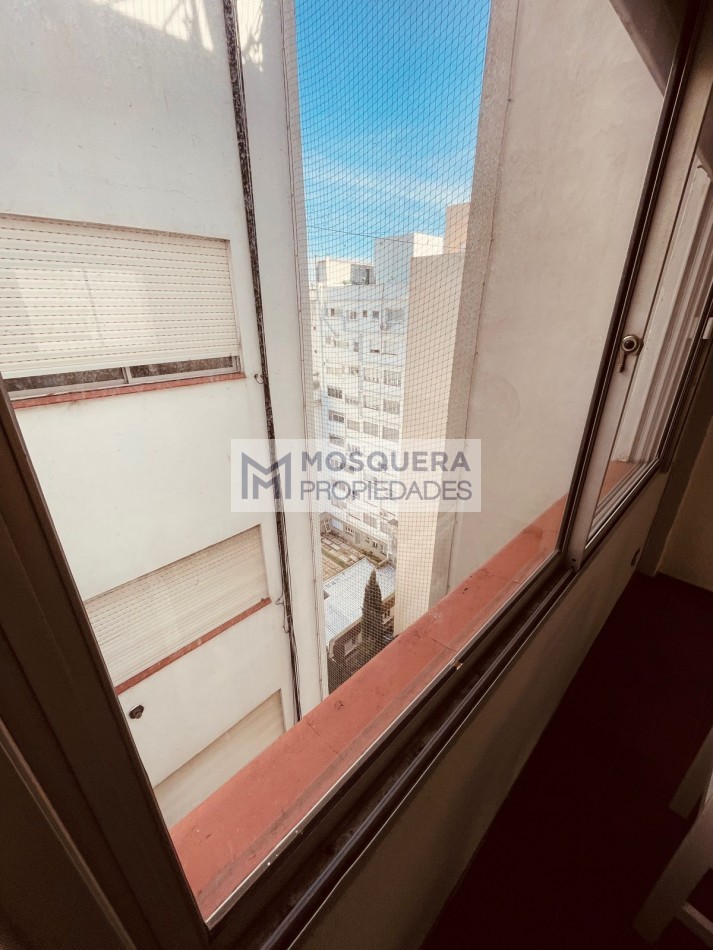 VENTA DEPTO 1 AMB PARA RECICLAR OPORTUNIDAD