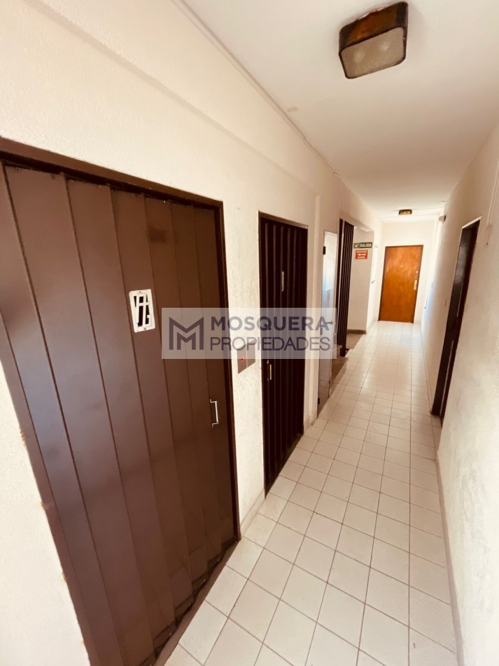 VENTA DEPTO 1 AMB PARA RECICLAR OPORTUNIDAD