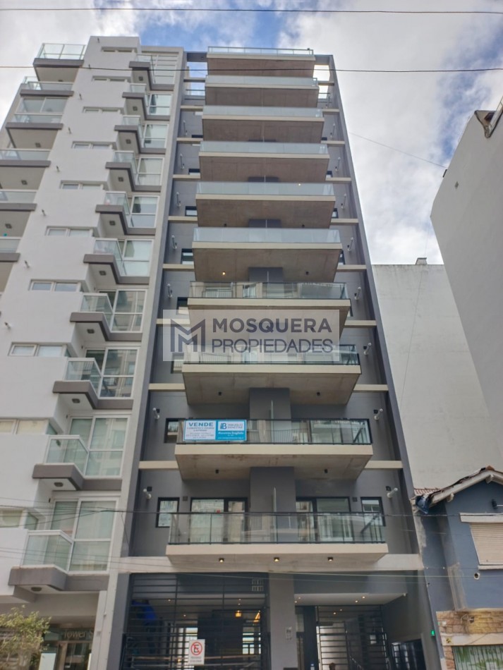 VENTA DEPARTAMENTO ESTILO DUPLEX 3 AMBIENTES A ESTRENAR CON COCHERA CUBIERTA ZONA ALDREY