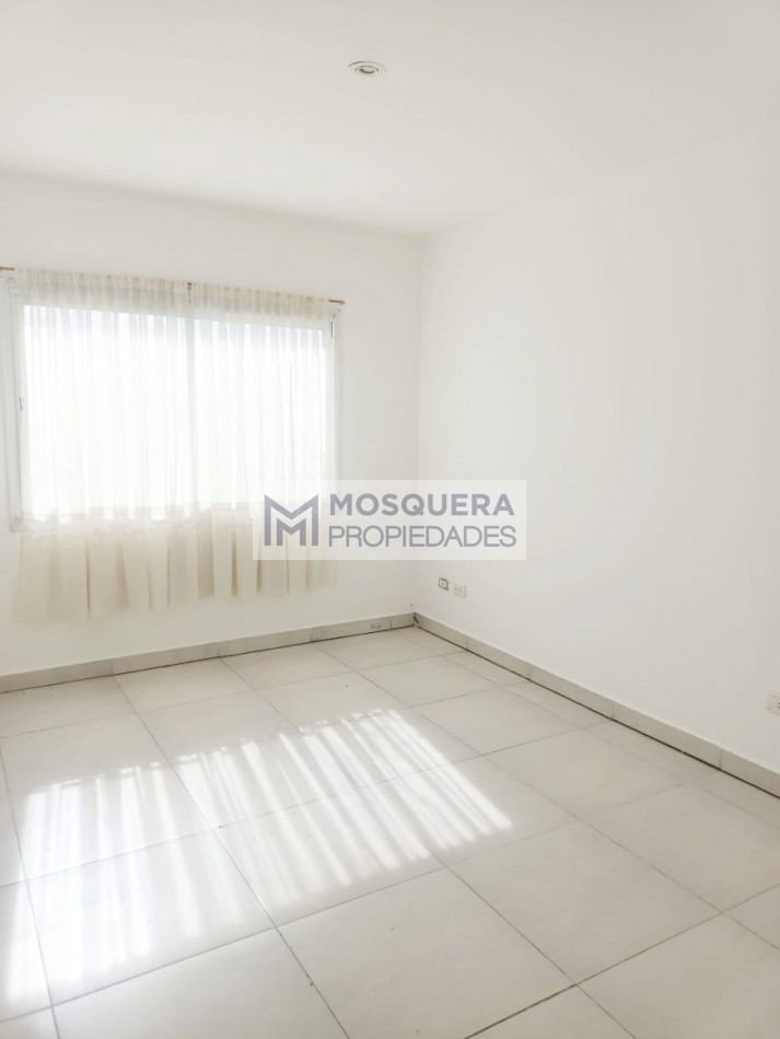 ALQUILER CASA USO PROFESIONAL O VIVIENDA FAMILIAR