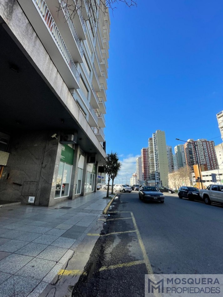 ALQUILER 24 MESES DEPTO 2 AMB AL FRENTE C BALCON ZONA CENTRO