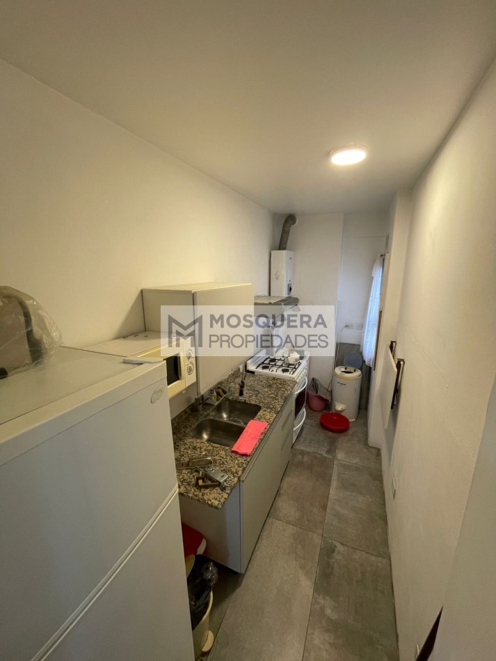 VENTA DEPARTAMENTO 2 AMBIENTES CON BALCON AL FRENTE ZONA ALDREY