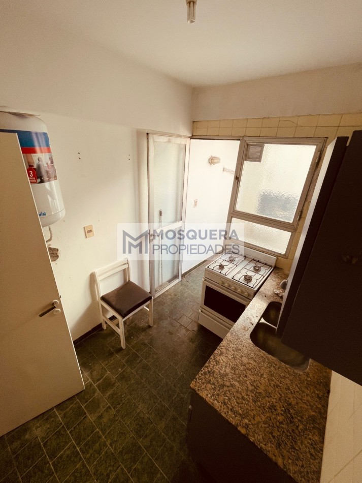 VENTA DEPTO 1 AMB PARA RECICLAR OPORTUNIDAD