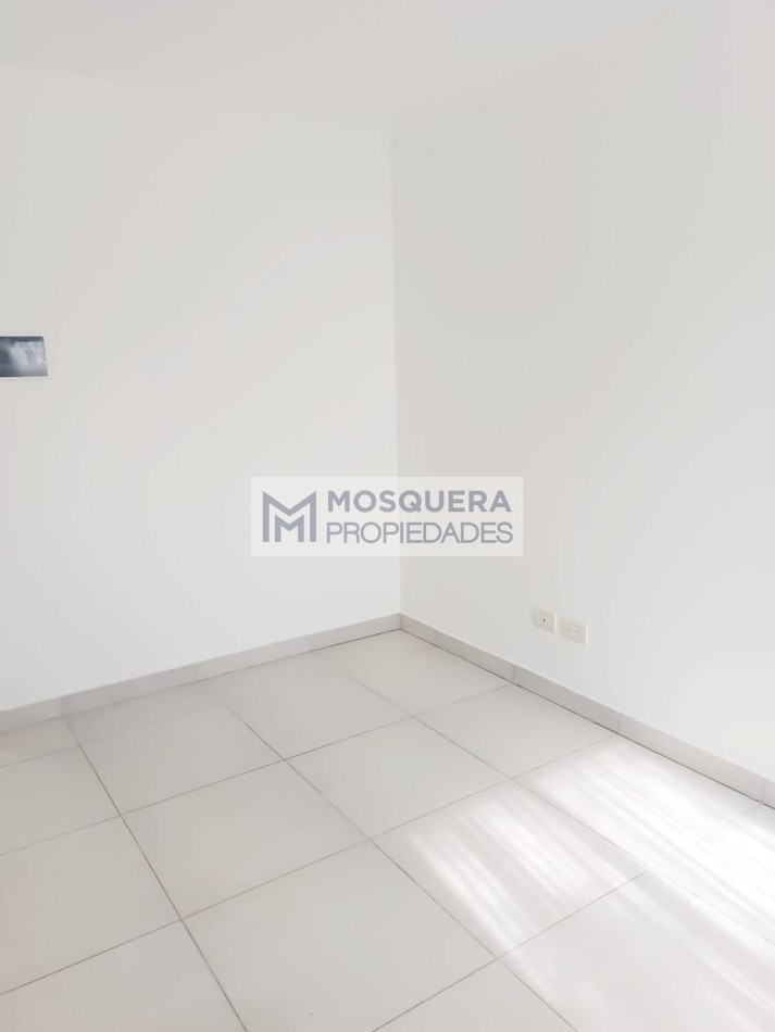 ALQUILER CASA USO PROFESIONAL O VIVIENDA FAMILIAR