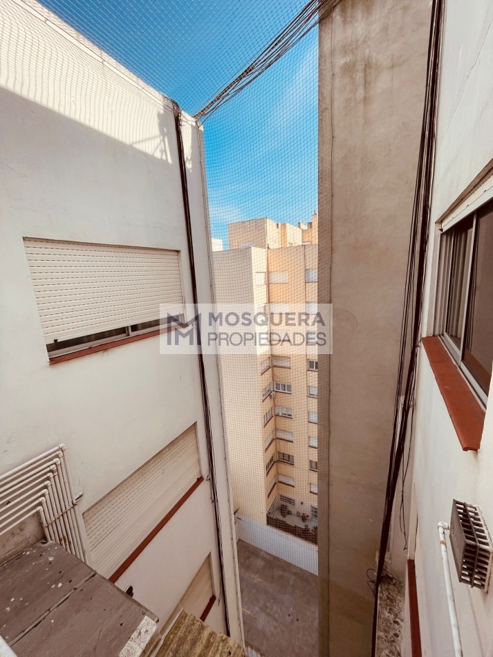 VENTA DEPTO 1 AMB PARA RECICLAR OPORTUNIDAD